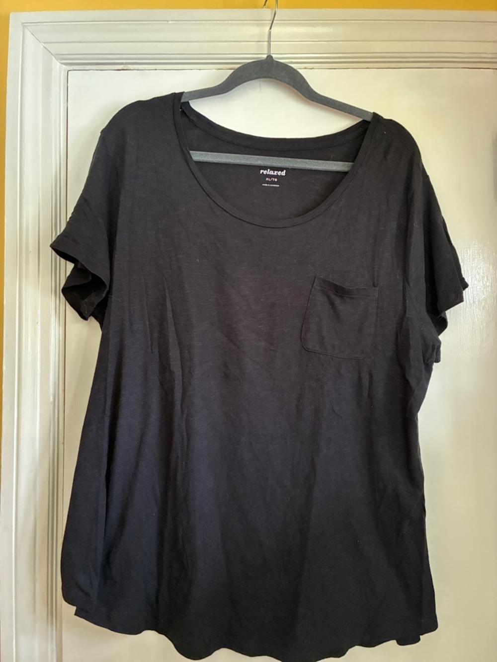 Old Navy relaxed black tee